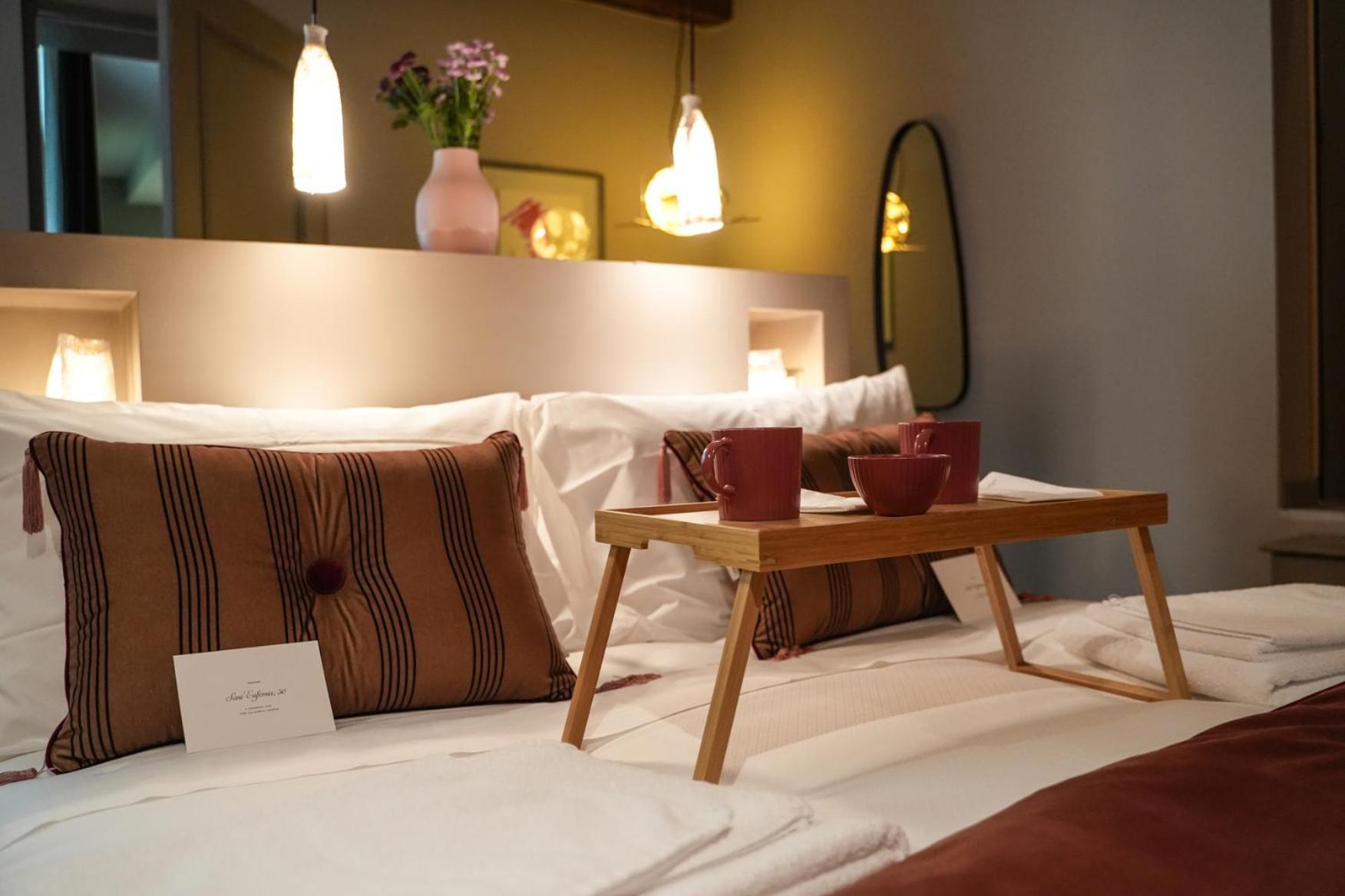 Sant'Eufemia 30 Bed & Breakfast Modena Bagian luar foto